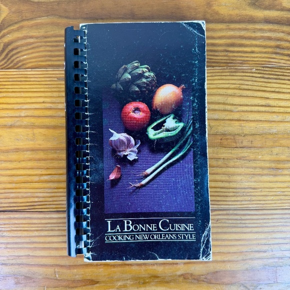 La Bonne Cuisine: Cooking New Orleans Style | Vintage Spiral Cookbook - Picture 2 of 13
